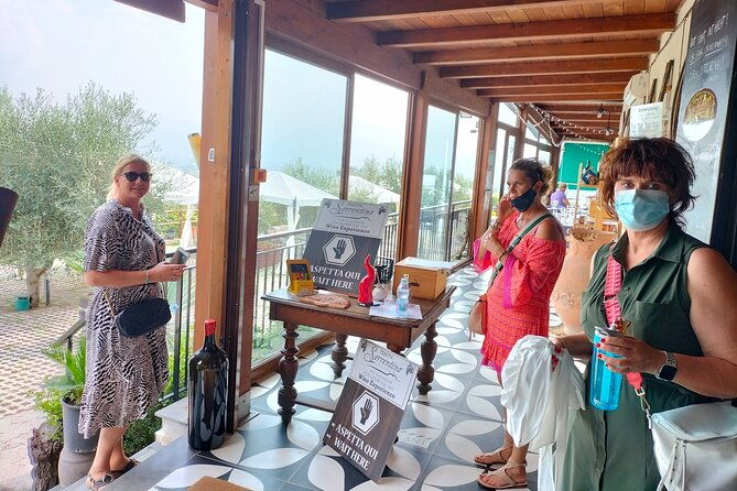 shore-excursion-naples-city-tour-pompeii-winery-cantina-del-vesuvio