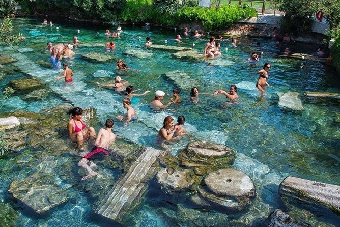 shore-excursion-private-pamukkale-tour-from-kusadasi-port