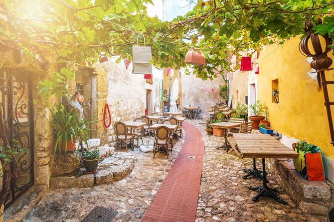 shore-excursion-to-nice-eze-monaco-monte-carlo-from-villefranche-2