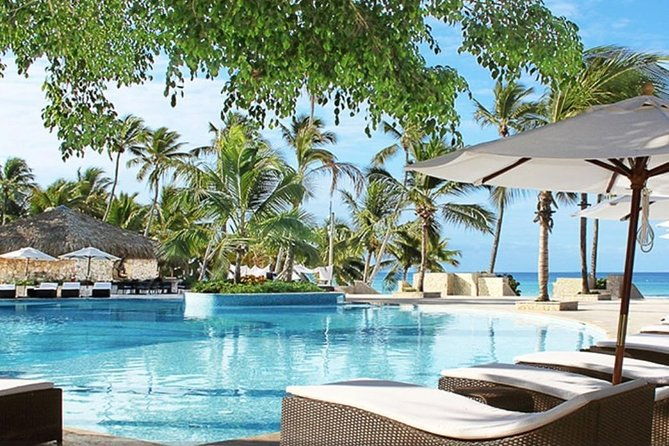 shore-excursion-viva-wyndham-resort-for-the-day-with-unlimited-food-drinks