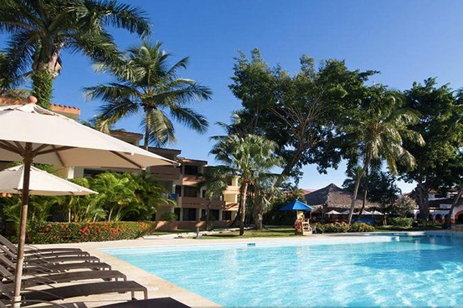 shore-excursion-viva-wyndham-resort-for-the-day-with-unlimited-food-drinks