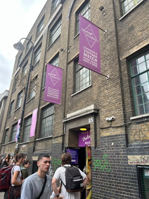 shoreditch-east-end-street-art-tour-best-graffiti-and-art