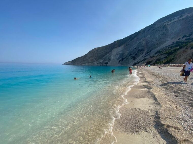 shorex-melissani-lake-and-myrtos-beach-with-swim-stop