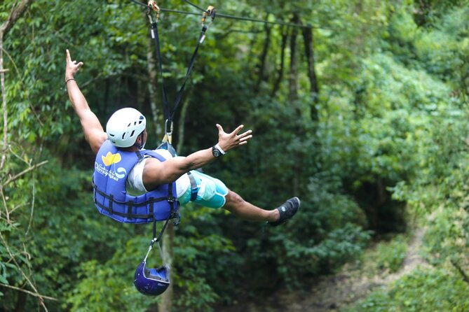short-excursion-ziplining-waterfall-taino-bay-and-ambar-cove