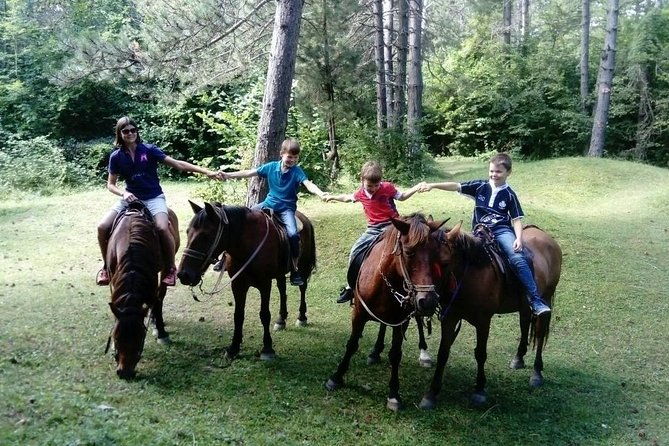 short-horseback-riding-kolasin