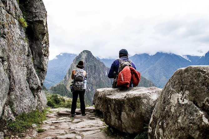 short-inca-trail-to-machu-picchu-2-day-hike