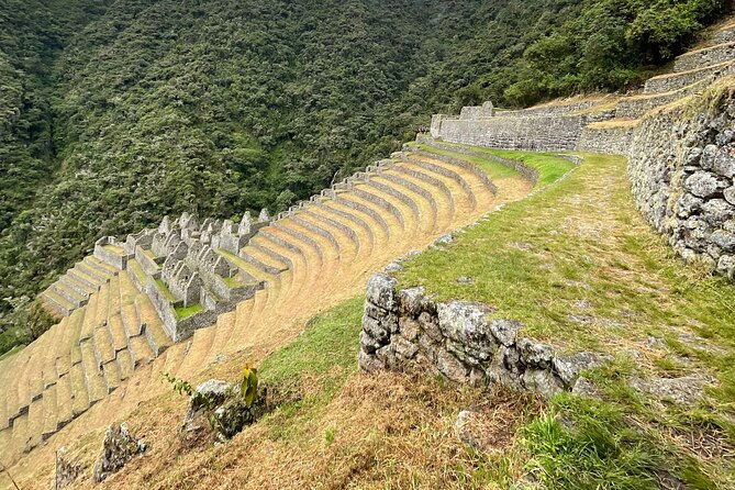 short-inca-trail-to-machu-picchu-2-day-tour