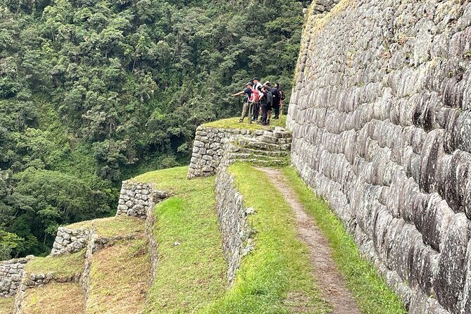short-inca-trail-to-machu-picchu-2-day-tour