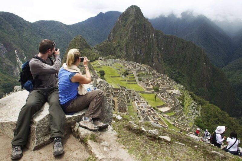 short-inca-trail-to-machu-picchu-2-days-2