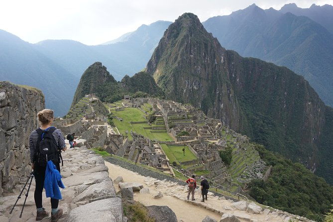 short-inca-trail-to-machu-picchu-2-days-glamping-service