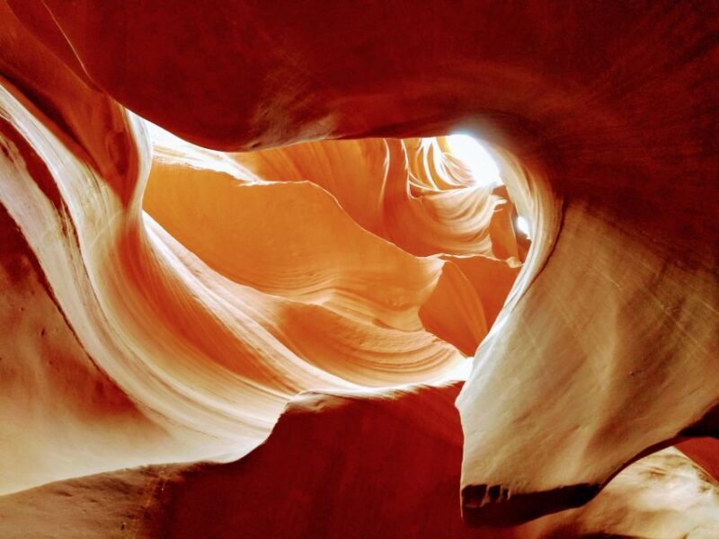 Shuttle Between Las Vegas, St George, Kanab and Page - Key Points