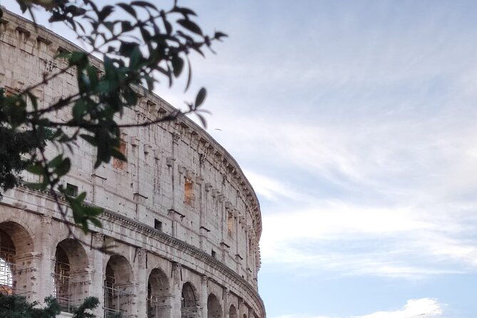 shuttle-bus-between-fiumicino-airport-fco-and-rome-center-termini