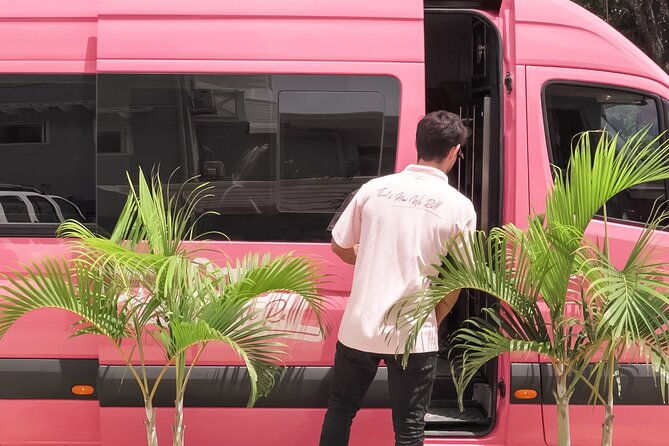 shuttle-from-puerto-viejo-to-san-jose