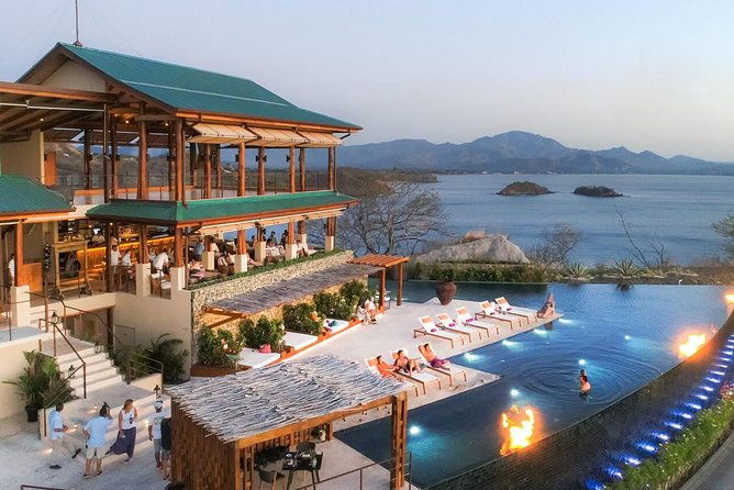 shuttle-service-from-liberia-airport-to-las-catalinas-costa-rica
