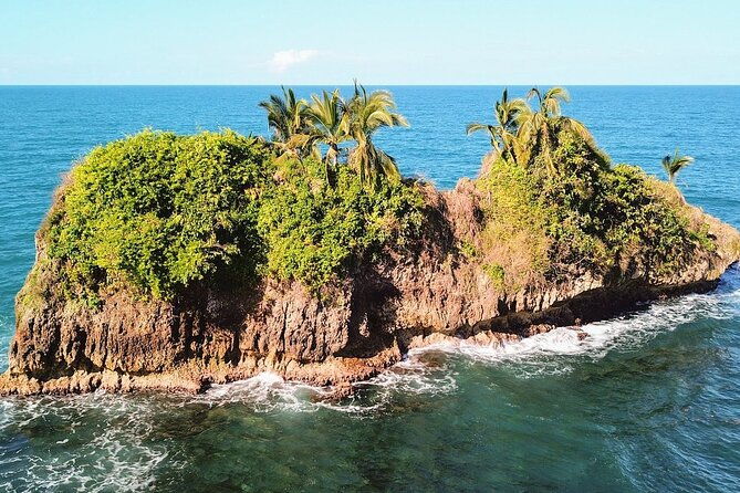 shuttle-service-from-san-jose-sjo-to-puerto-viejo-costa-rica