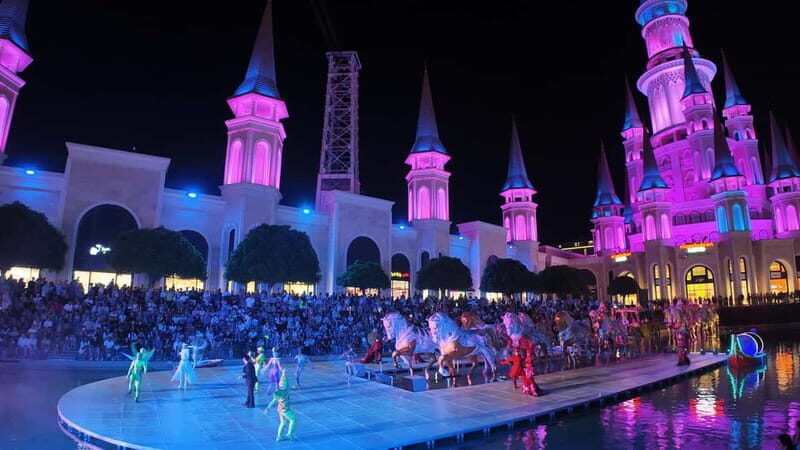 Shuttle Transfer Land of Legends Boat Parade and Night Show - FAQ