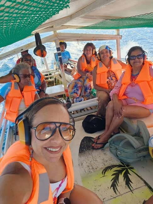 Siargao: Jellyfish Sohoton Cove Tour with Lunch and Pickup - Who is this tour best suited for?  