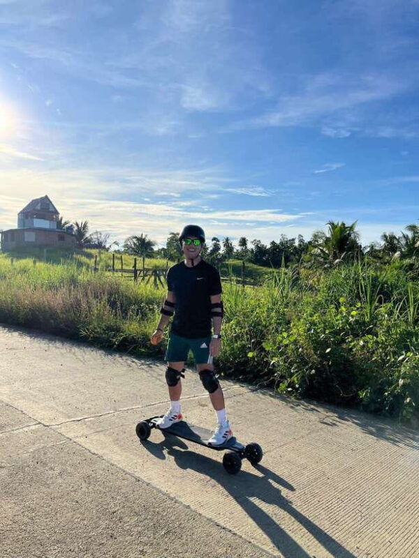 siargao-sunset-2-hours-guided-electric-skate-experience