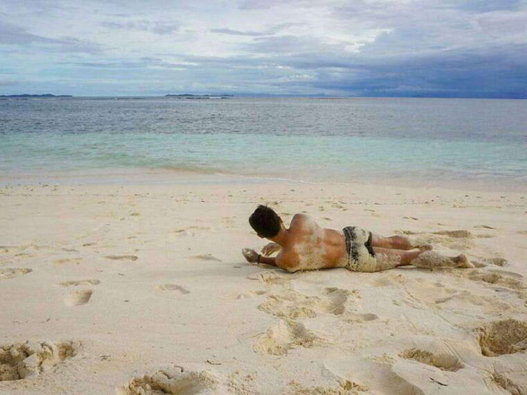 siargaotri-island-hopping-naked-island-daku-guyam-w-lunch