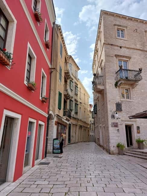 Sibenik Old Town: Private Walking Tour Experience - Exploring Sibenik’s Old Town: What to Expect