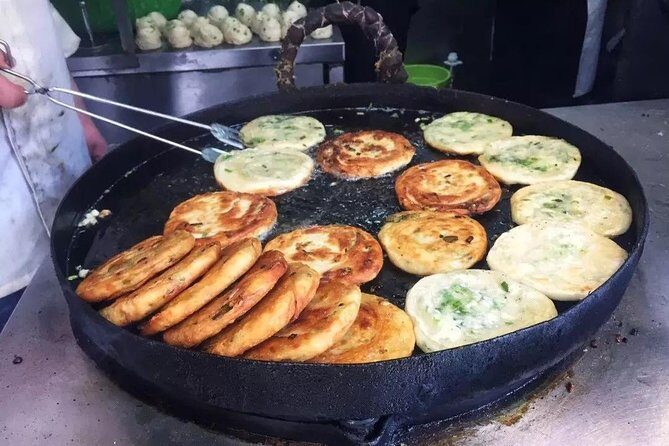 Sichuan Hot Pot Dinner with Shanghai Cuisine Tasting - Who Will Love This Tour?