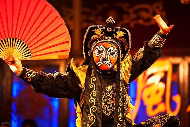 Sichuan Opera with face-changing at Jinjiang historic theater - The Venue: Jinjiang Theater