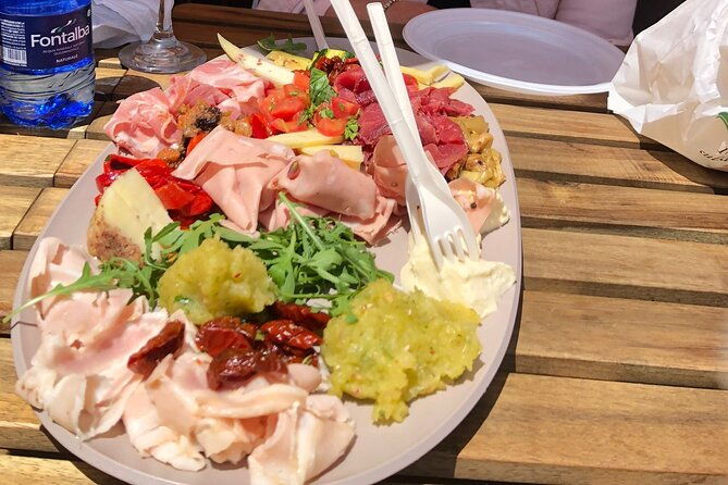 sicilian-street-food-tour-and-wine-tasting-in-syracuse