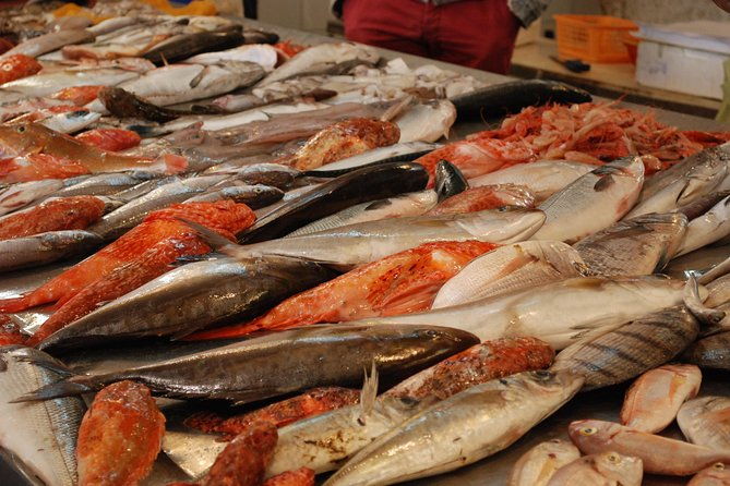 sicilian-street-food-tour-and-wine-tasting-in-syracuse