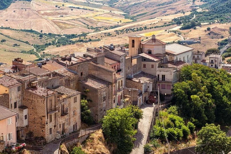 SICILIAN VILLAGES & RICOTTA PARTY departure from Cefalù area - The Ricotta Farm Experience