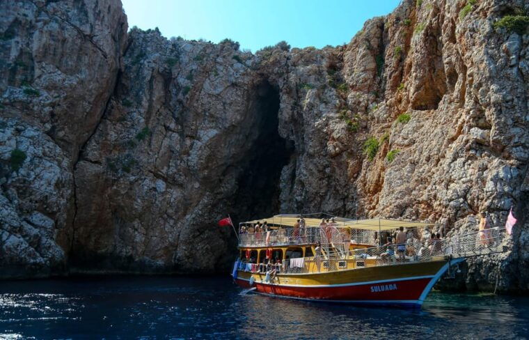 side-adrasan-suluada-guided-boat-tour-with-lunch