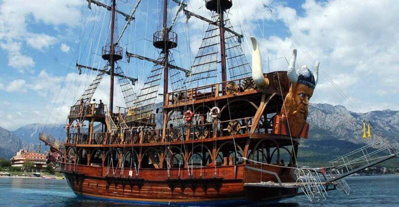 side-all-inclusive-boat-tour-discover-mediterranean-secrets