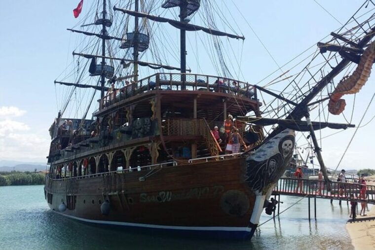 side-all-inclusive-boat-tour-discover-mediterranean-secrets