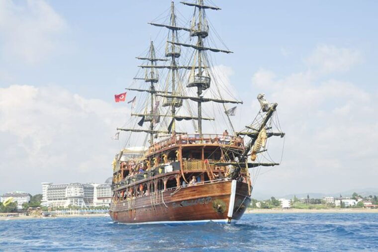 side-all-inclusive-boat-tour-discover-mediterranean-secrets
