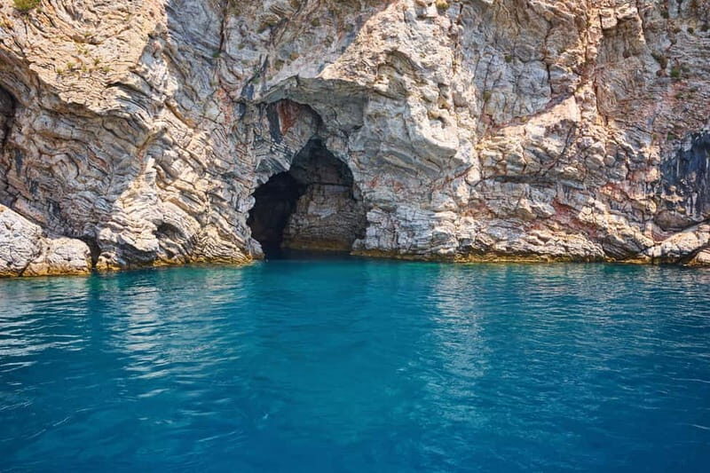 Side: Dolphins Island Cruise with Swimming Stops and Lunch - The Itinerary: What You Can Expect