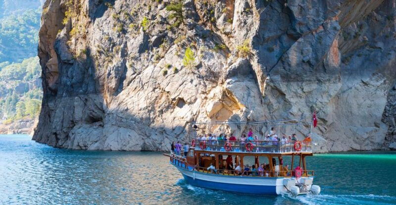 side-green-canyon-jeep-and-boat-tour-with-lunch