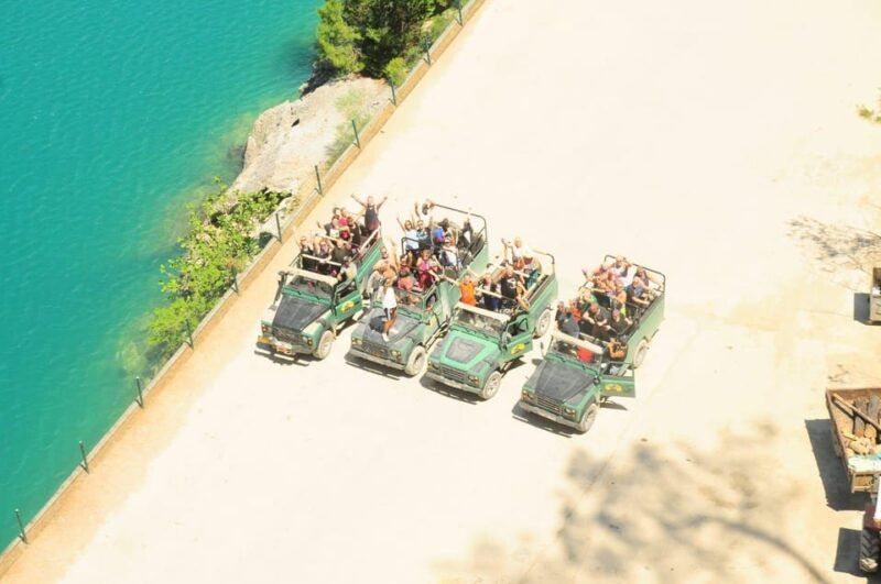 side-green-canyon-off-road-jeep-safari-adventure-with-lunch