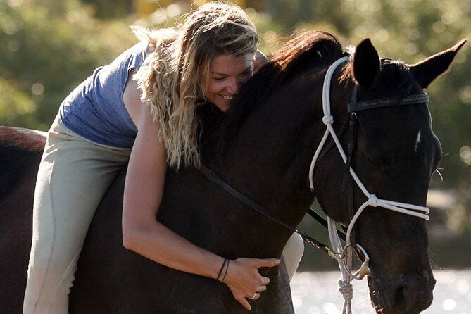 side-horse-riding-on-beach-and-through-the-forests-for-2-hours