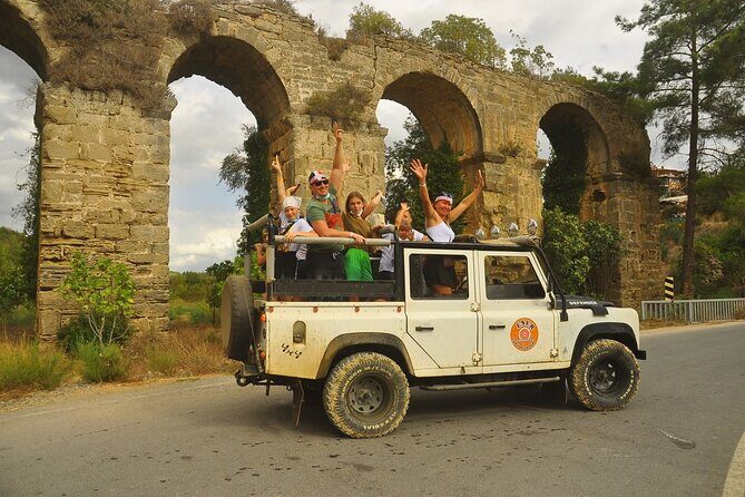 Side : Jeep Safari and Green Canyon See with Lunch - Who is This Tour Best For?