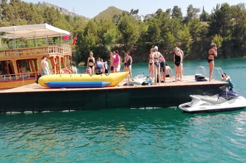 Side: Mix Tour Cabrio Bus, Boat Tour, with Lunch - FAQ