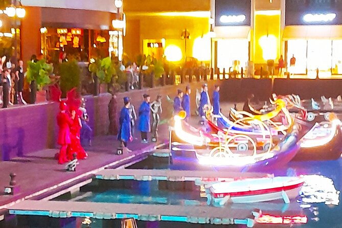 side-to-belek-land-of-legends-activity-and-boat-parade-show