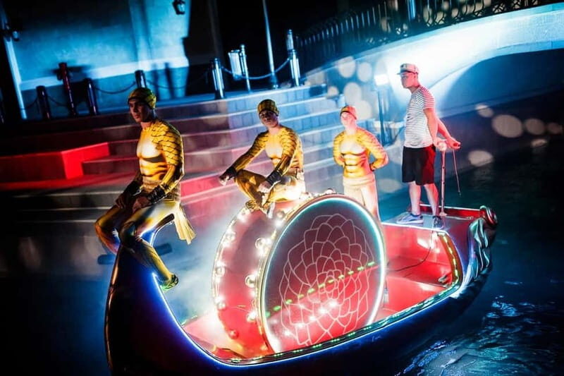 Side to Land of Legends Night Show with Boat Parade - Key Points  