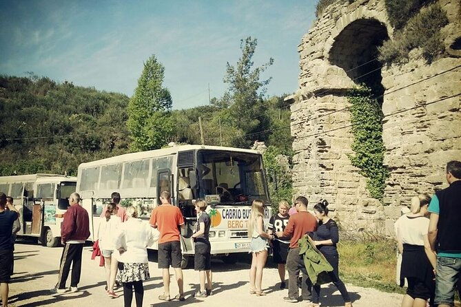 side-village-tour-and-green-lake-cruise-combo-tour-2