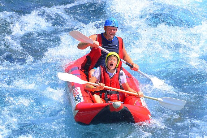 side-whitewater-rafting-fun-at-koprulu-canyon-2