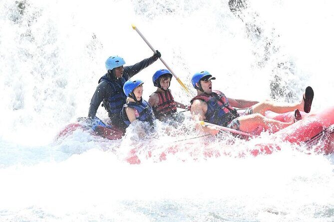 Sidemen Bali Private Rafting Tour on Telaga Waja Includes Lunch - The Riverside Restaurant and Lunch Experience