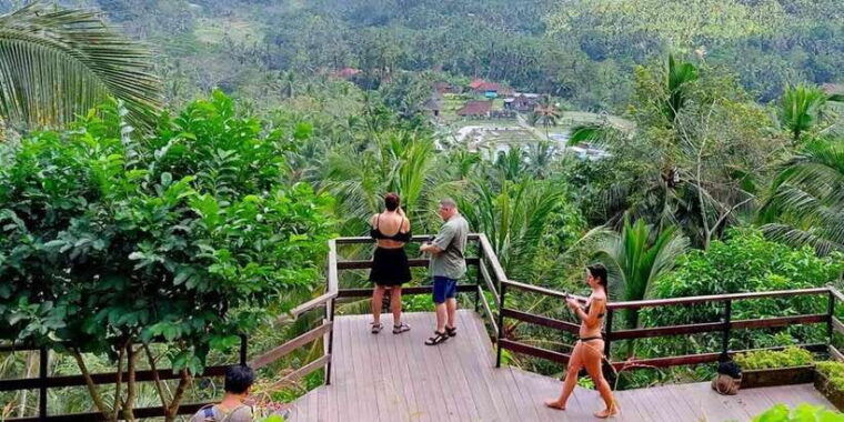 sidemen-rice-terraces-and-hidden-waterfall