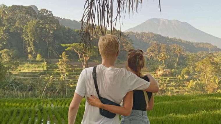 sidemen-trekking-a-walk-from-different-perspective