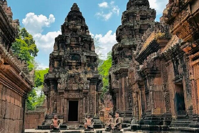 Siem Reap 2-Day Private Angkor Wat Tour with Sunrise - What Does the Experience Offer?