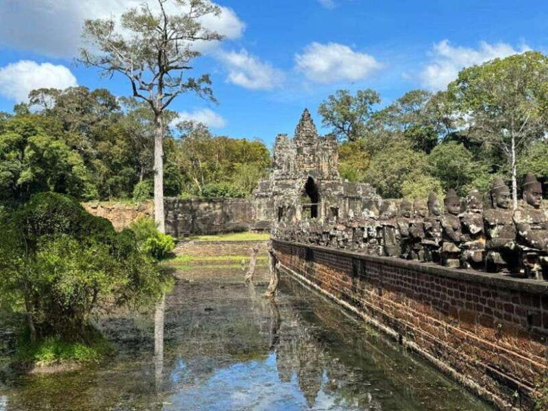 siem-reap-angkor-1-day-group-tour-with-italian-guide