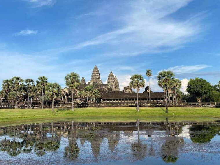 siem-reap-angkor-1-day-tour-with-french-speaking-guide