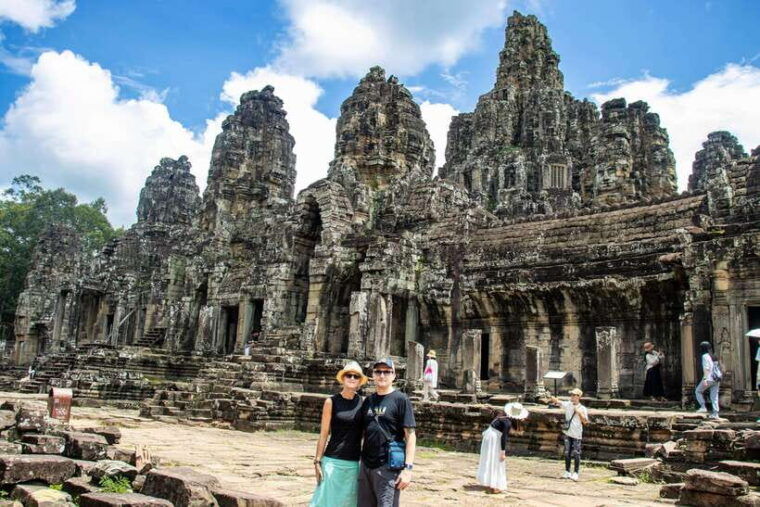 siem-reap-angkor-archaeological-park-private-guided-tour